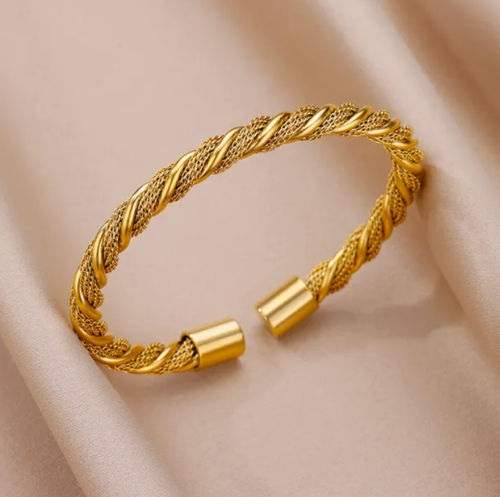 Stainless Steel Gold Plated Bracelet Woman Accessory 58-60mm  Trending Jewelry