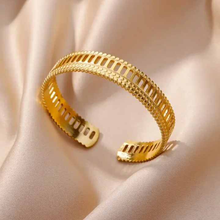 Stainless Steel Gold Plated Bracelet Woman Accessory 58-60mm  Trending Jewelry
