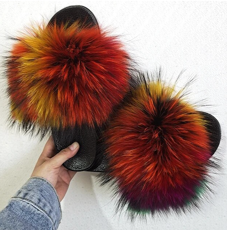 Trending Woman Fluffy Faux Fox Fur Indoor Slipper Fashion Slides For Girls