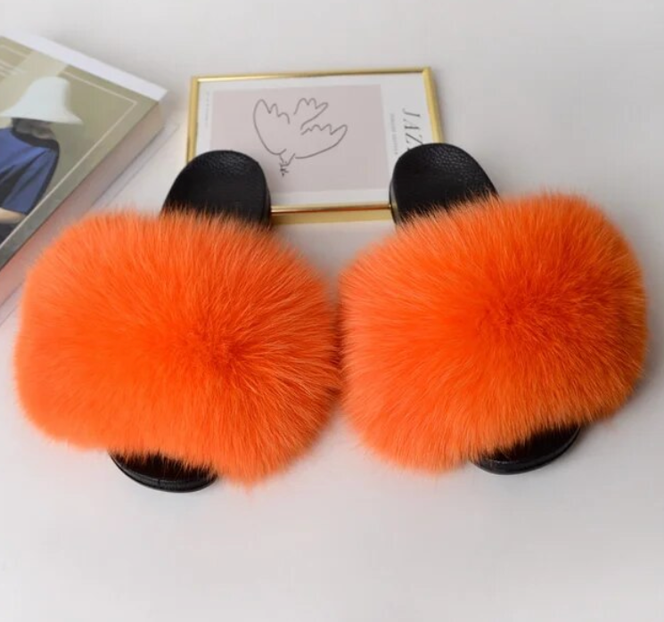 Trending Woman Fluffy Faux Fox Fur Indoor Slipper Fashion Slides For Girls