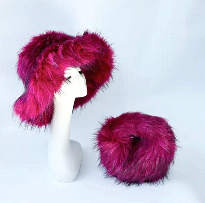 Womans Fashion Plush Faux Fur Trending Winter Rabbit Fur Oversized Fishermans Hat And Bag Set