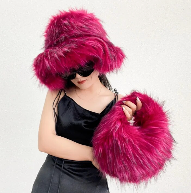 Womans Fashion Plush Faux Fur Trending Winter Rabbit Fur Oversized Fishermans Hat And Bag Set