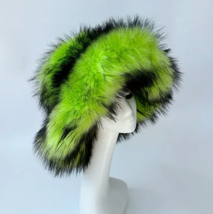 Womans Fashion Plush Faux Fur Trending Winter Rabbit Fur Oversized Fishermans Hat And Bag Set