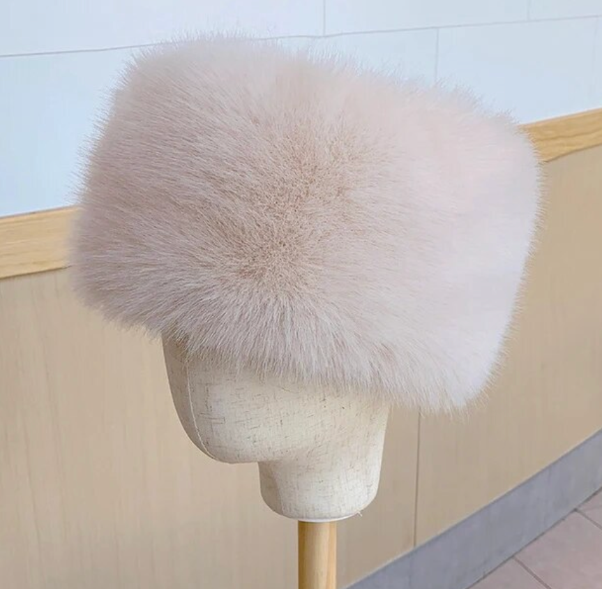 Winter Russian Fur Hat Thick Fluffy Hollow Center Neck Accessory Faux Fox Fur Trending Head Neck Design