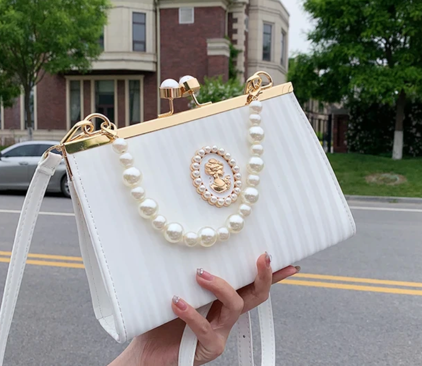 Luxury Womans Evening clutch Designer Bag With Pearls Crossbody  Elegant Purse