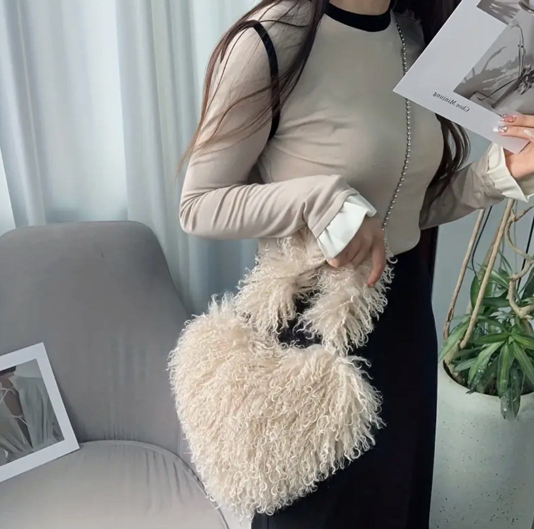 Heart Shape Shoulder Y2k Woman Plush Purse Furry Chain Trendy Satchel Handbag