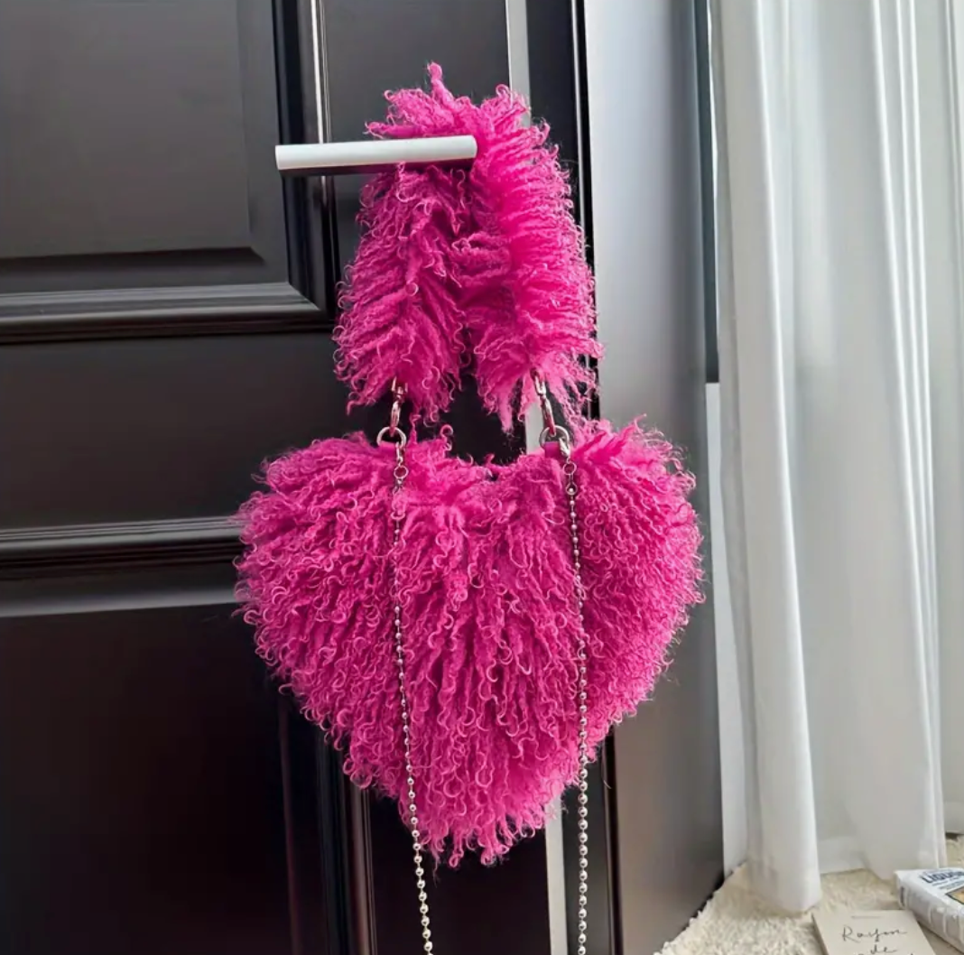 Heart Shape Shoulder Y2k Woman Plush Purse Furry Chain Trendy Satchel Handbag