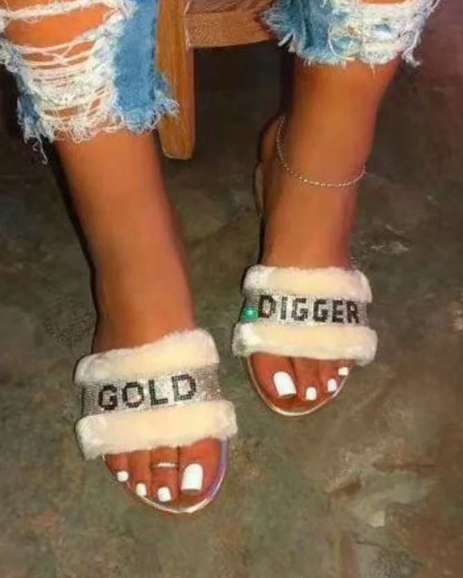 Womans Fur Rhinestone Flat Sandals Shiny Graphic Style Fashion Shoes