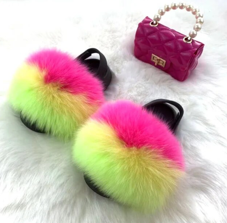 Girls Pearl Chain Handbag And Faux Fluffy Slipper Toddlers Cute Accessory Set