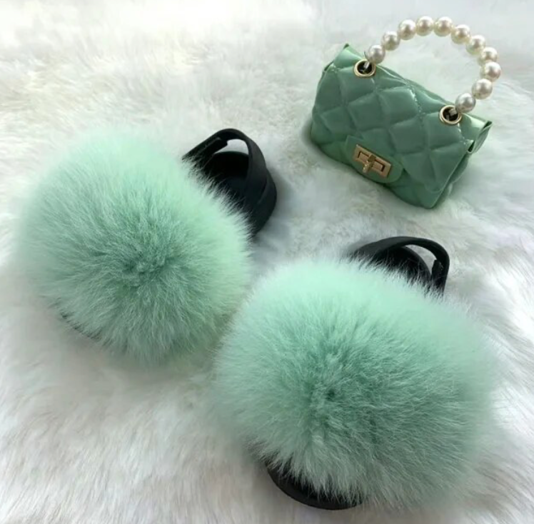 Girls Pearl Chain Handbag And Faux Fluffy Slipper Toddlers Cute Accessory Set