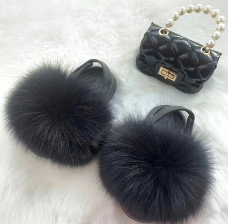 Girls Pearl Chain Handbag And Faux Fluffy Slipper Toddlers Cute Accessory Set