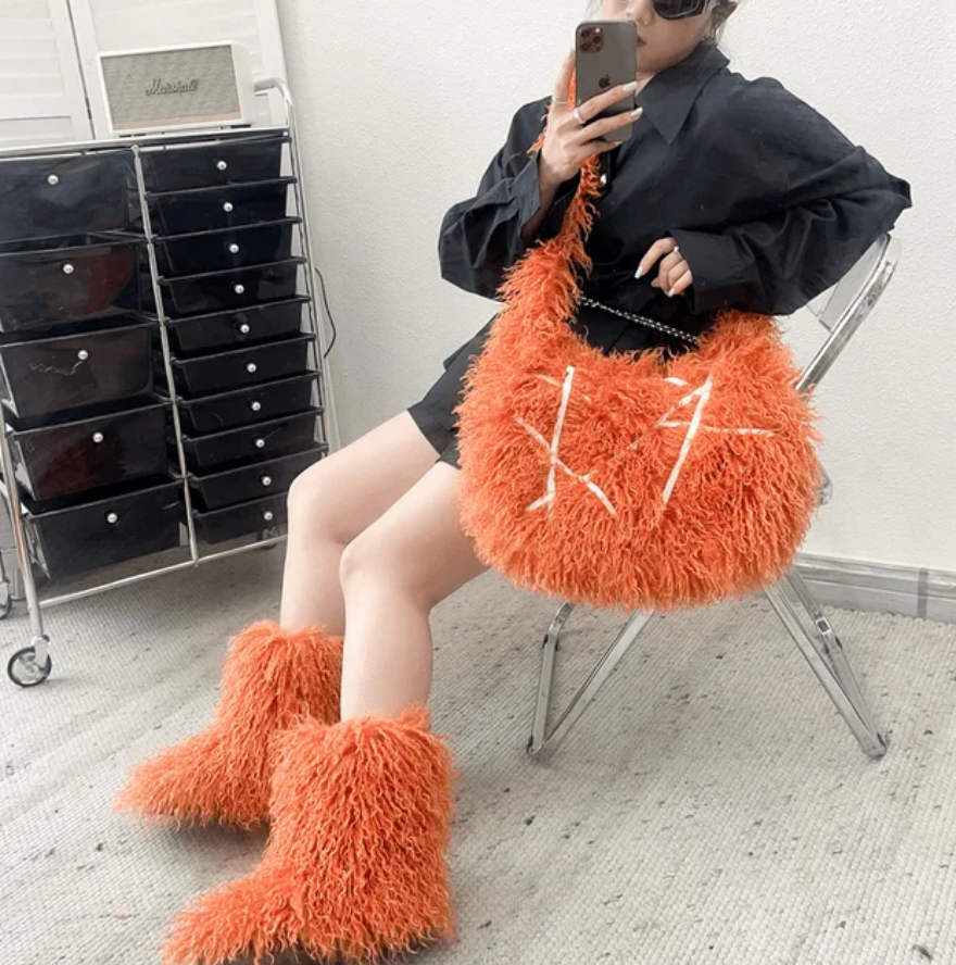 Womans Handbag And Shoes Set Furry Tote Criss Cross Design Bag With Plush fur boots