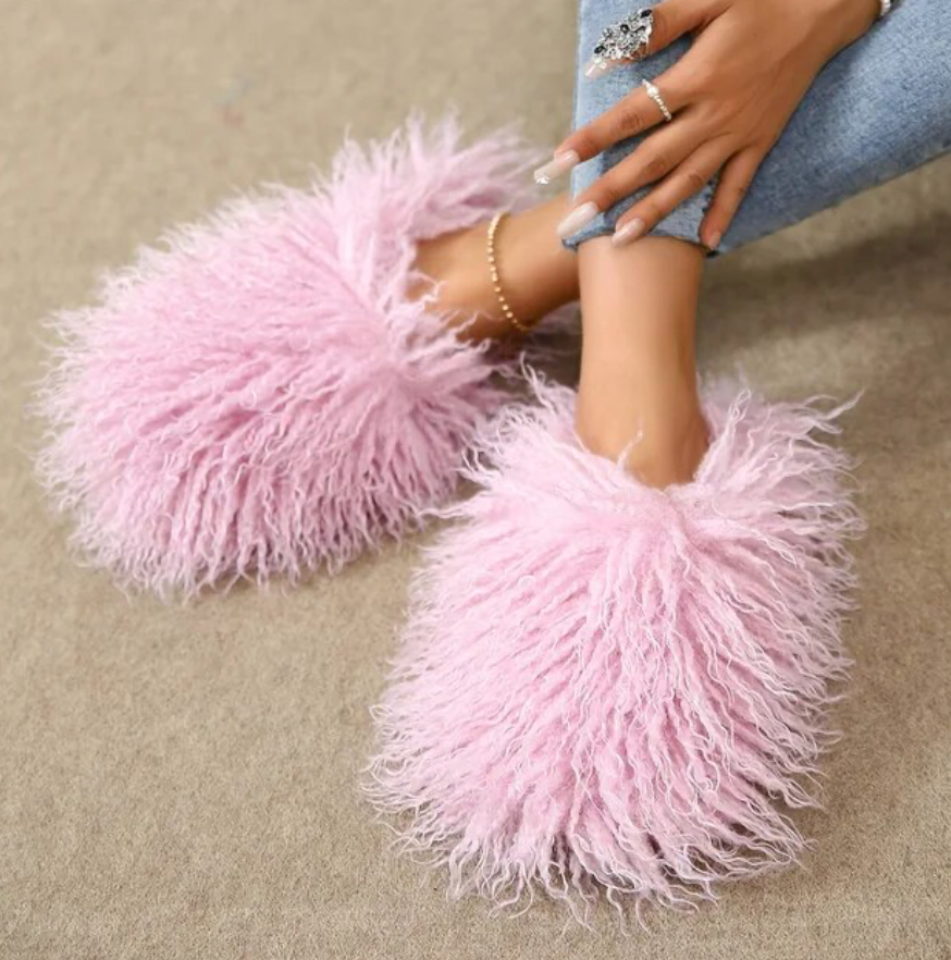 Furry Womans Home Slippers Warm Cozy Faux Fur Slip On House Slippers