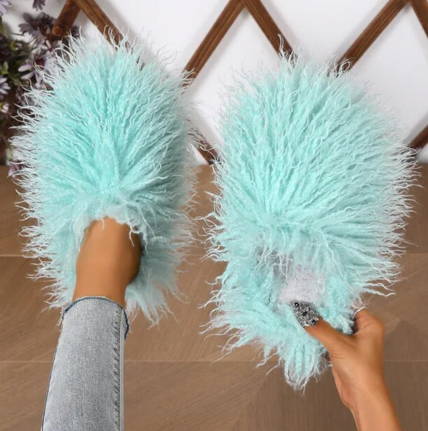 Furry Womans Home Slippers Warm Cozy Faux Fur Slip On House Slippers
