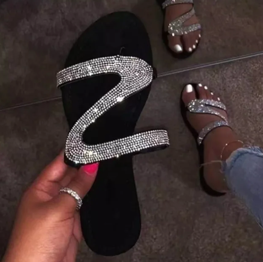 Woman’s Summer Sandals Beach Rhinestone Strap Ladies Fashion Slides Trending Fashion Shoes