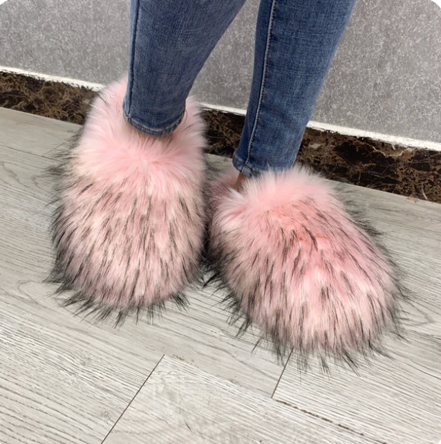 Fur Slippers Womans House Racoon Fur Woo Spikes Flat Trending Fashion Slides