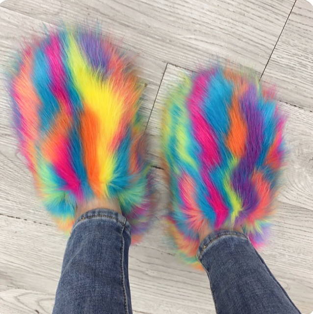 Fur Slippers Womans House Racoon Fur Woo Spikes Flat Trending Fashion Slides
