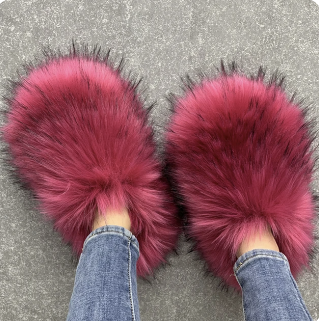 Fur Slippers Womans House Racoon Fur Woo Spikes Flat Trending Fashion Slides