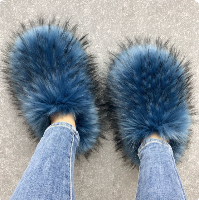 Fur Slippers Womans House Racoon Fur Woo Spikes Flat Trending Fashion Slides
