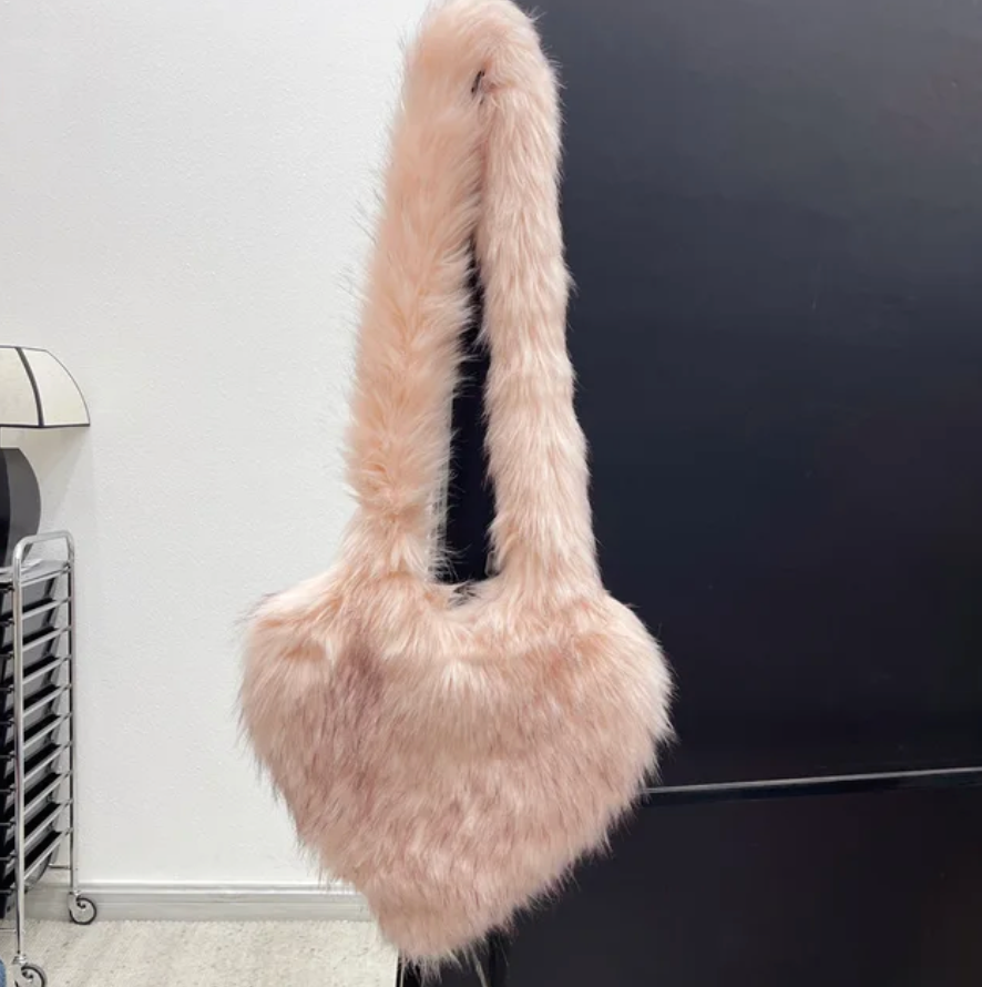 Plush Womans Handbag Heart Faux Fur Shoulder Bag Hand bag Love Tote Bag