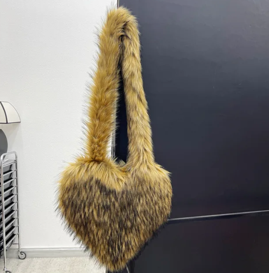 Plush Womans Handbag Heart Faux Fur Shoulder Bag Hand bag Love Tote Bag