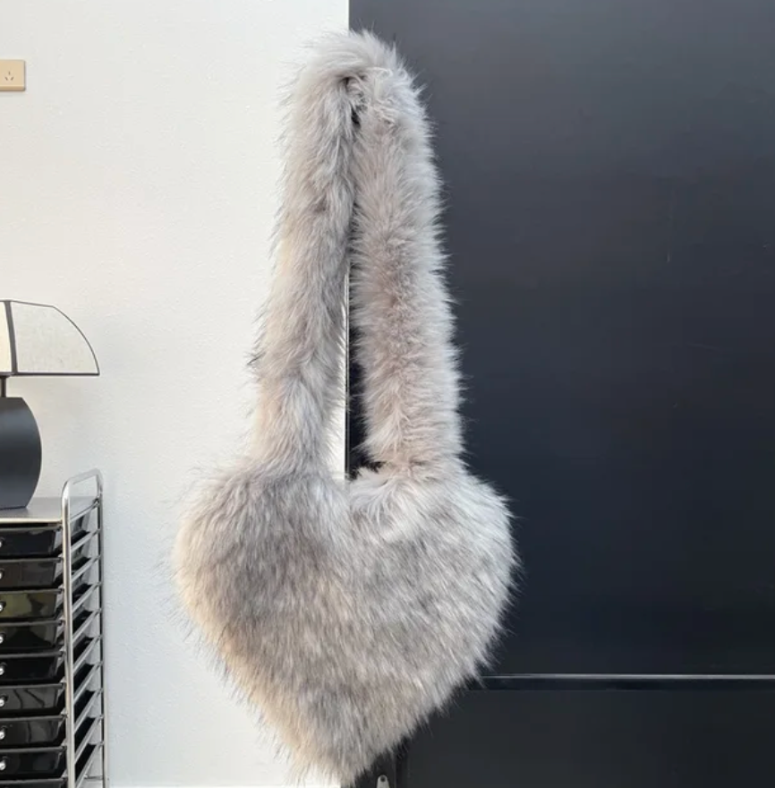 Plush Womans Handbag Heart Faux Fur Shoulder Bag Hand bag Love Tote Bag