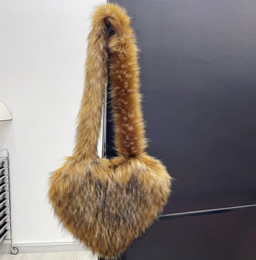 Plush Womans Handbag Heart Faux Fur Shoulder Bag Hand bag Love Tote Bag