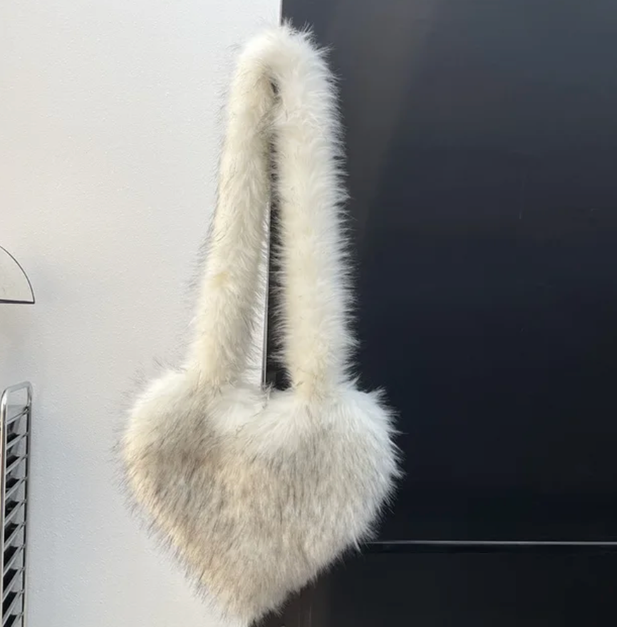 Plush Womans Handbag Heart Faux Fur Shoulder Bag Hand bag Love Tote Bag