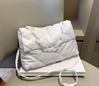 Plush Cotton Padded Womans Chain Crossbody Winter Quilted Womans Handbag