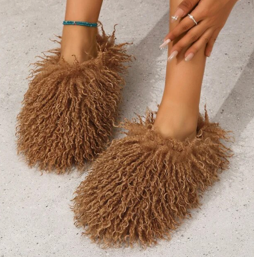 Furry Womans Home Slippers Warm Cozy Faux Fur Slip On House Slippers